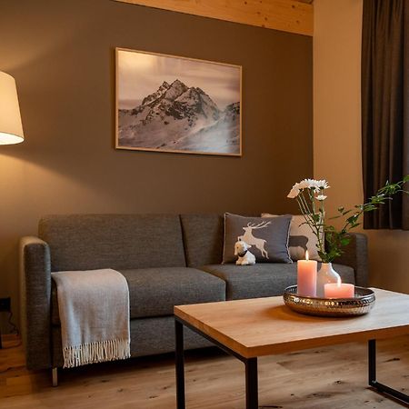 Pradas Resort Brigels Breíl Екстериор снимка