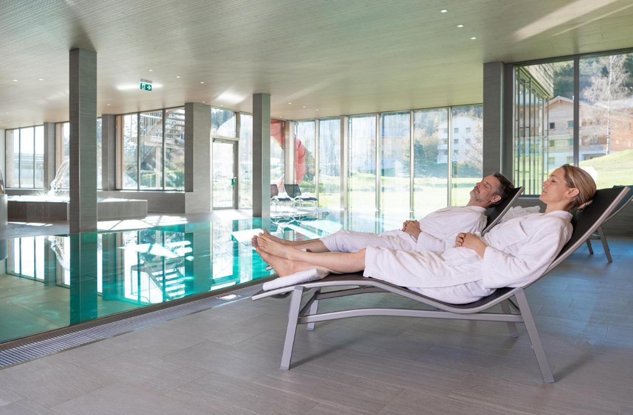 Pradas Resort Brigels Breíl Екстериор снимка