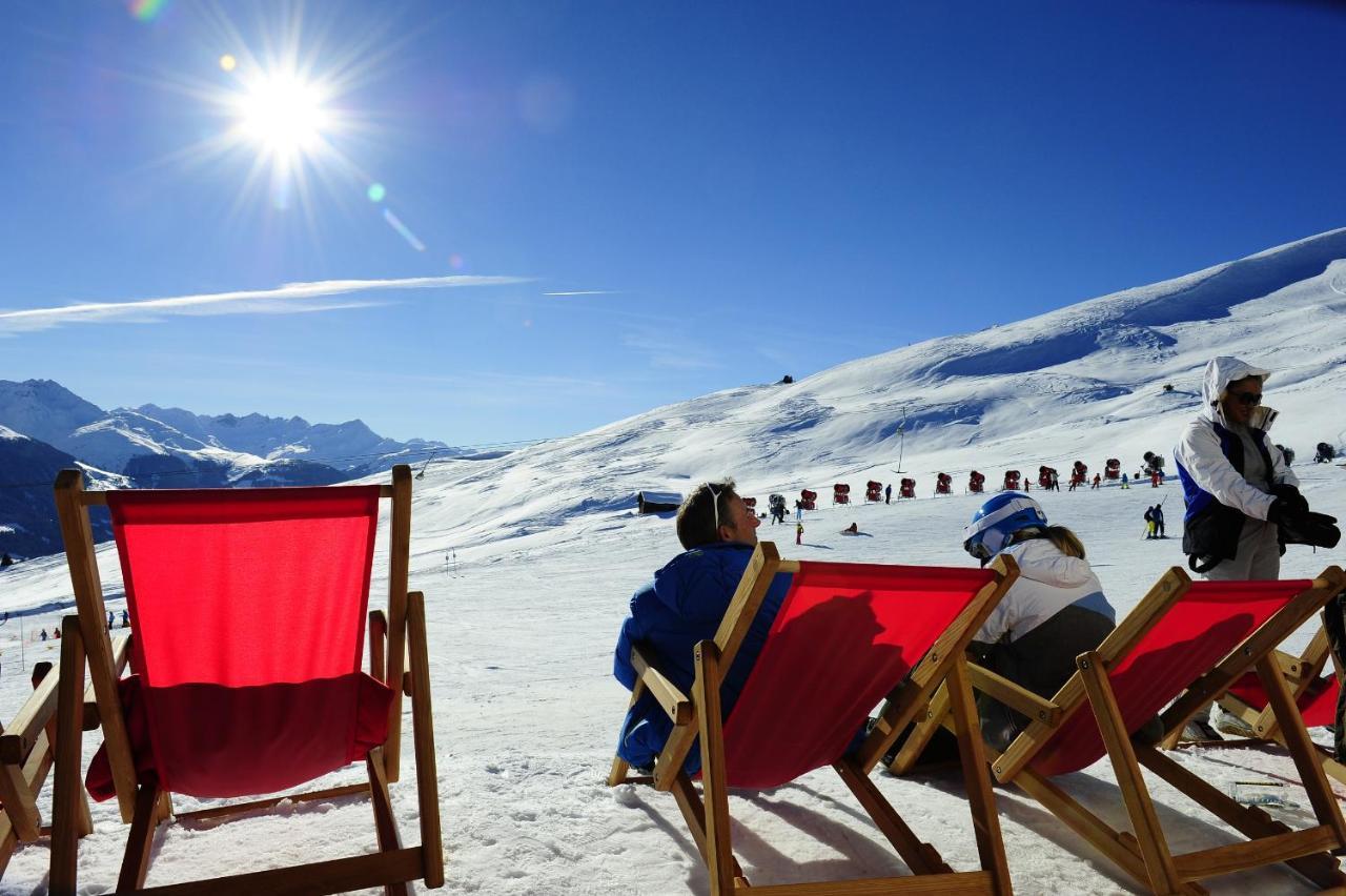 Pradas Resort Brigels Breíl Екстериор снимка
