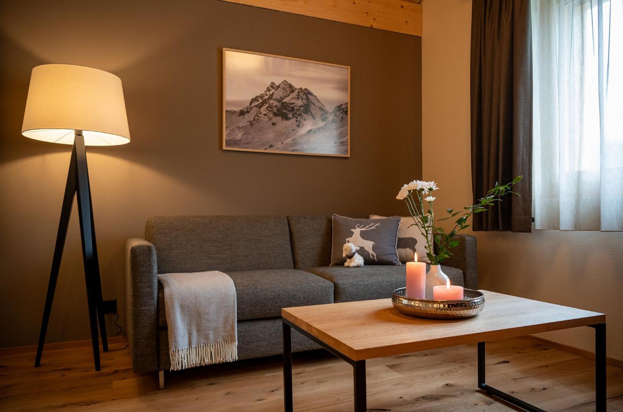 Pradas Resort Brigels Breíl Екстериор снимка