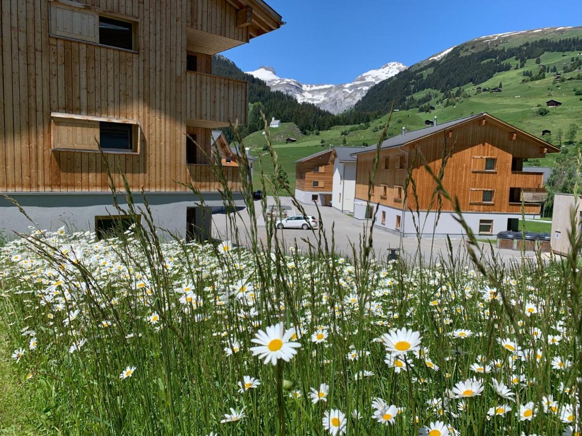 Pradas Resort Brigels Breíl Екстериор снимка